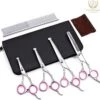 Professionele Hondenscharen Set - Extra Veilige Grooming Set - Trimscharen Voor Honden - Knipschaar - Effileerschaar / Uitdunschaar - Gebogen Schaar Met Ronde Punt - Precisieschaar - Hondenverzorging - Inclusief Kam, 2 Haarclips En Luxe Opbergdoos 1 Professionele Hondenscharen Set - Extra Veilige Grooming Set - Trimscharen Voor Honden - Knipschaar - Effileerschaar / Uitdunschaar - Gebogen Schaar Met Ronde Punt - Precisieschaar - Hondenverzorging - Inclusief Kam, 2 Haarclips En Luxe Opbergdoos -Huisdierbenodigdheden Korting 1200x1146 6