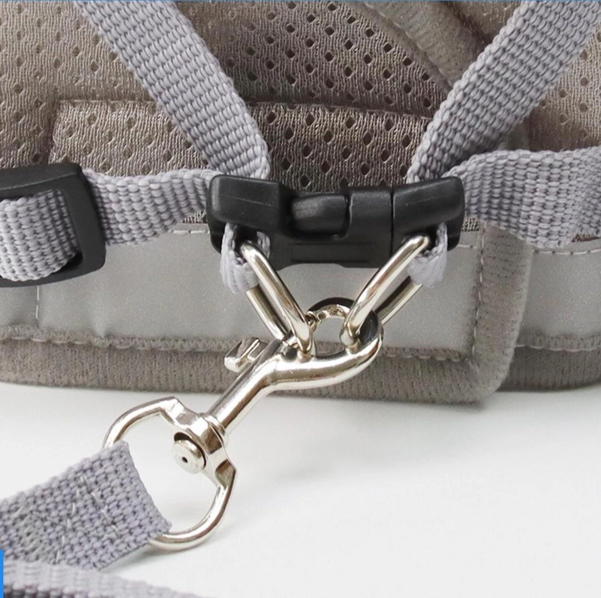 Merkloos Verstelbaar Kattentuigje Reflecterend - Kattenharnas - Kattentuig Met Looplijn - Grijs - Maat S 5 Merkloos Verstelbaar Kattentuigje Reflecterend - Kattenharnas - Kattentuig Met Looplijn - Grijs - Maat S - Image 3