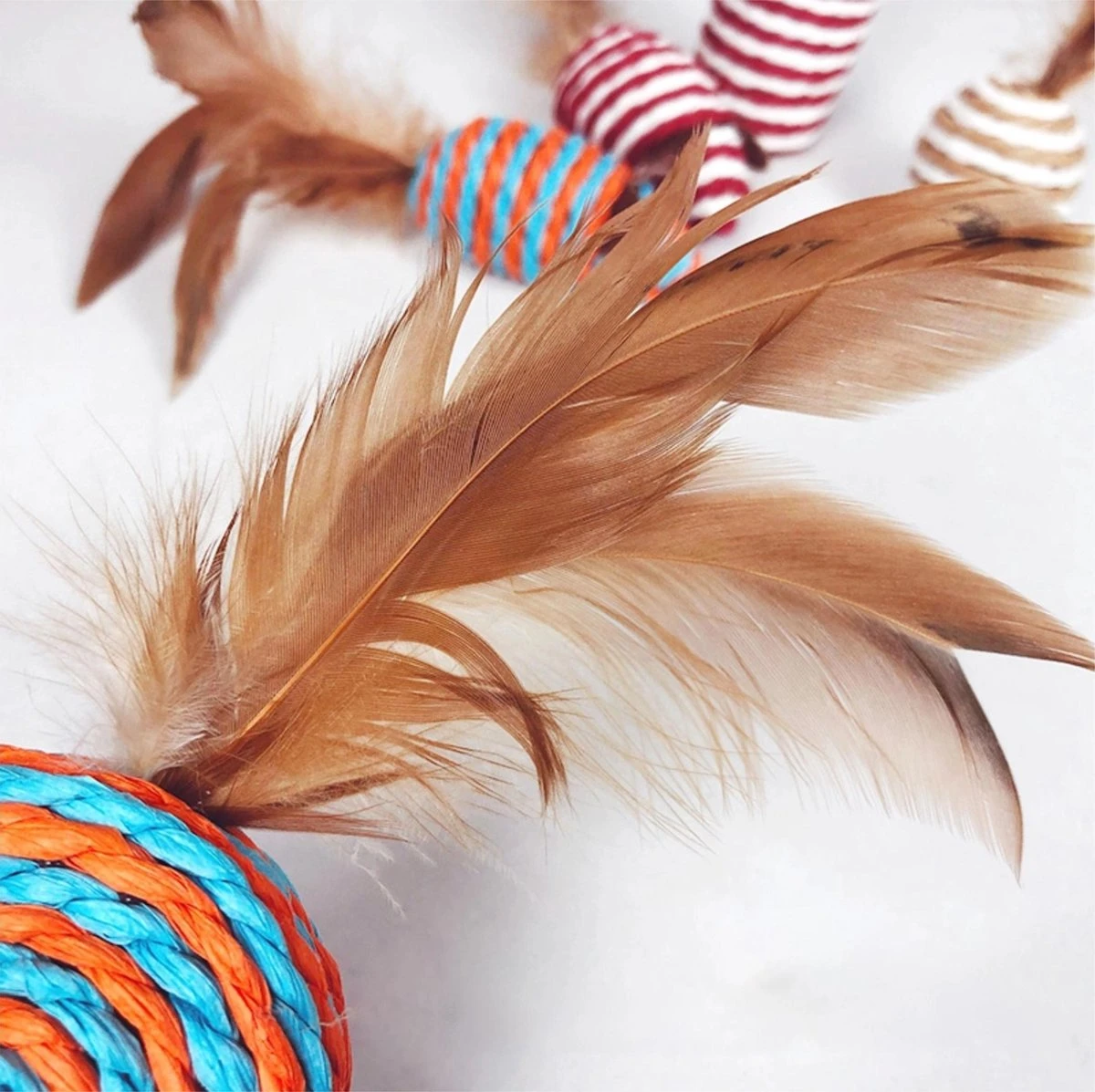 Make Life Beautiful® - Kattenspeeltjes Set - 7-delig - Kattenspeelgoed - Kattenhengel - Speelmuisjes - Kattenspeelgoed Set 6 Make Life Beautiful® - Kattenspeeltjes Set - 7-delig - Kattenspeelgoed - Kattenhengel - Speelmuisjes - Kattenspeelgoed Set - Image 4