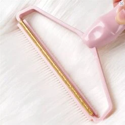 PRO-Deals | Dierenhaar Verwijderen - Haar Verwijderen - Type 2 - Kleur Roze - Kattenharen - Vachtverzorging - Hondenharen - Pluizenverwijderaar - Haaruitval - Kledingreiniger -Huisdierbenodigdheden Korting 1200x1198 6