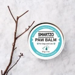 Poot Balsem – Neus Balsem - Huisdieren – Dieren – Poot Verzorging / Neus Verzorging – Verzorging Droge En Gebarsten Poten – Snelwerkende Formule - Hydraterend – Bio Balm - Potenbalsem - Neusbalsem - 60 Gram -Huisdierbenodigdheden Korting 1200x1200 1658