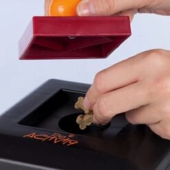 Trixie Dogtoy Dog Activity Strategy Game Gamble Box - Piepend Speelgoed - 15cm X 15cm X 9cm - Zwart/rood/oranje 24 Trixie Dogtoy Dog Activity Strategy Game Gamble Box - Piepend Speelgoed - 15cm X 15cm X 9cm - Zwart/rood/oranje -Huisdierbenodigdheden Korting 1200x1200 1762