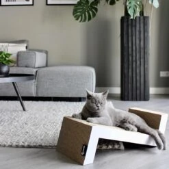 District 70 SOFA - Krabplank Voor Katten Van Duurzaam En Gerecycled Karton - 60x28x18 Cm - SOFA -Huisdierbenodigdheden Korting 1200x1200 2372