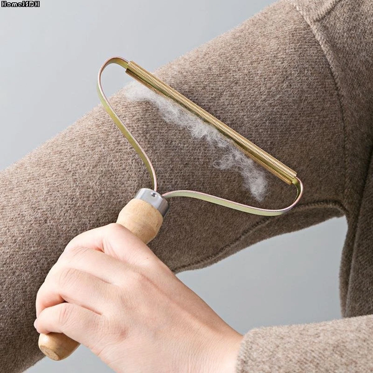 Pluizen Verwijderaar - Kleding Ontpiller - Draagbare Lint Remover - Wollen Kleding - Verwijdert Dierenhaar - Haren Verwijderen 5 Pluizen Verwijderaar - Kleding Ontpiller - Draagbare Lint Remover - Wollen Kleding - Verwijdert Dierenhaar - Haren Verwijderen - Image 3