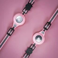 CuraCanin - AirTag Kat - Kattenhalsband - AirTag Apple Houder - Roze - Reflecterend - Verstelbaar - GPS Tracker - Kattenriem -Huisdierbenodigdheden Korting 1200x1200 3163