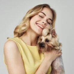 BYER Professionele Dieren Tondeuse Set - Voor Huisdieren Katten & Honden - Draadloos - Oplaadbare Pet Trimmer - Dog Tondeuze Clipper - 5 Standen & Vier Opzetkammen - Low Noise -Huisdierbenodigdheden Korting 1200x1200 379