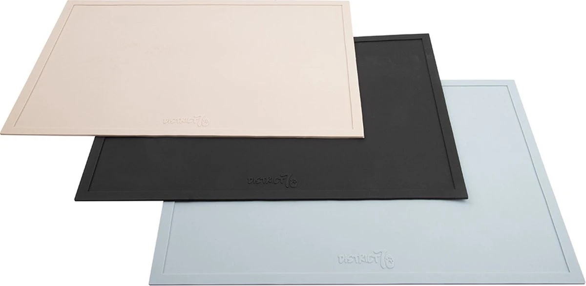 District 70 SERVE - Placemat Voor Honden En Katten - Matcht Met De BAMBOO Voerbakken - Merengue, Ice Blauw En Donker Grijs - 50 X35 Cm - Merengue 11 District 70 SERVE - Placemat Voor Honden En Katten - Matcht Met De BAMBOO Voerbakken - Merengue, Ice Blauw En Donker Grijs - 50 X35 Cm - Merengue - Image 9