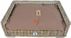 Boony Hondenkussen Est1941 70 X 50 Cm Polyester Bruin 12 Boony Hondenkussen Est1941 70 X 50 Cm Polyester Bruin -Huisdierbenodigdheden Korting 1200x650 2