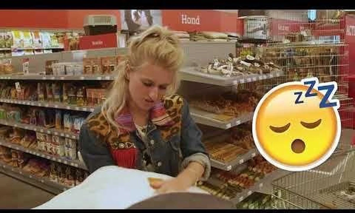 Adori Snack En Speelkleed - Hondenspeelgoed - 60 X 50 Cm - Grijs/Bordeaux 4 Adori Snack En Speelkleed - Hondenspeelgoed - 60 X 50 Cm - Grijs/Bordeaux - Image 2