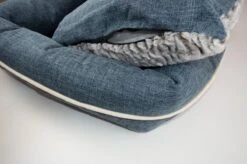 I-CiGO Homy Luxe - Hondenmand - In-kussen Dubbelzijdig Gebruik 70x60xH14cm/Blauw 14 I-CiGO Homy Luxe - Hondenmand - In-kussen Dubbelzijdig Gebruik 70x60xH14cm/Blauw -Huisdierbenodigdheden Korting 1200x798 11