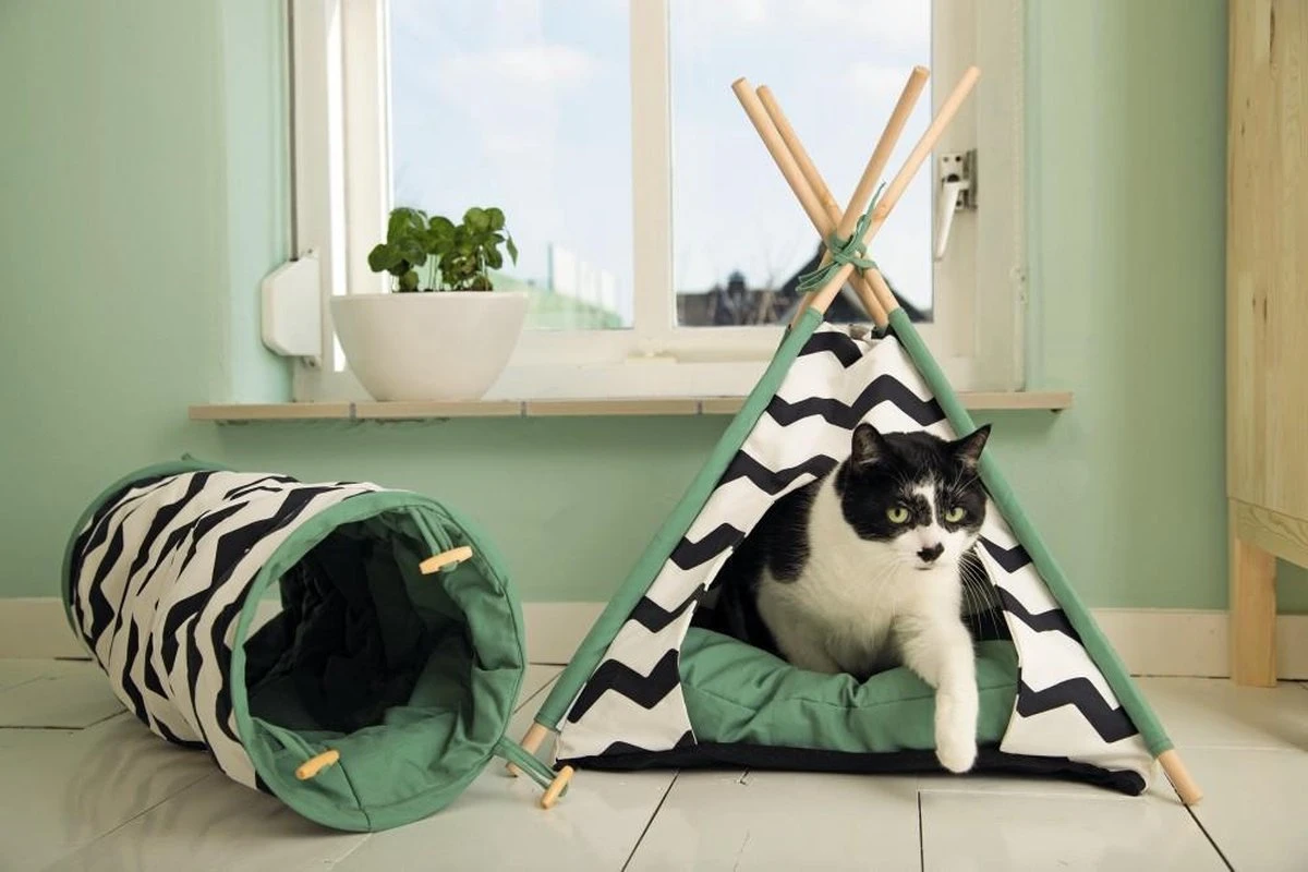 Beeztees Kioni Tipi Tent - Kattenhuis - Zwart/Wit - 50x50x70 Cm 12 Beeztees Kioni Tipi Tent - Kattenhuis - Zwart/Wit - 50x50x70 Cm - Image 10