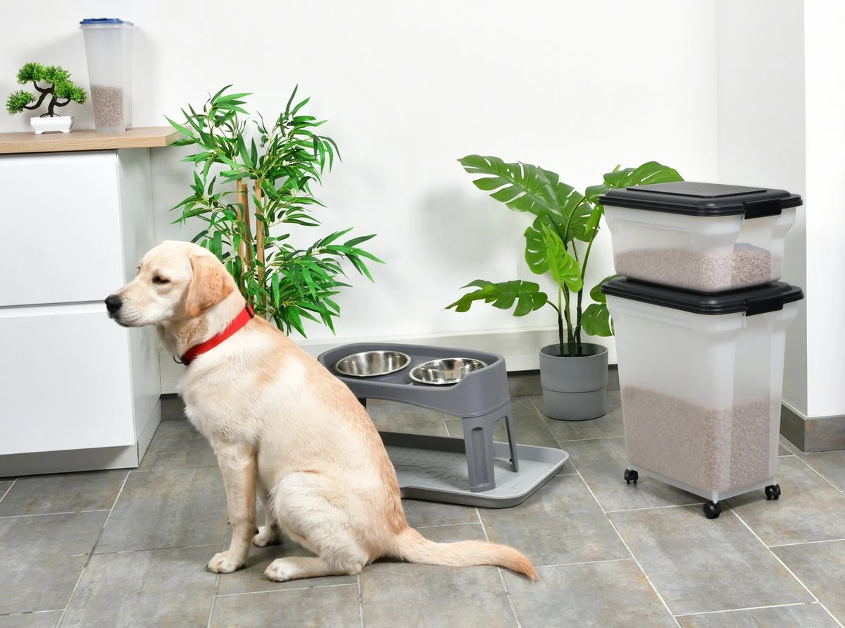 Iris Ohyama Air Tight Food Container Set Van 2 - ATS-C - Kunststof - 20 En 45 Liter - Transparant/Grijs - Met Schepje 6 Iris Ohyama Air Tight Food Container Set Van 2 - ATS-C - Kunststof - 20 En 45 Liter - Transparant/Grijs - Met Schepje - Image 4