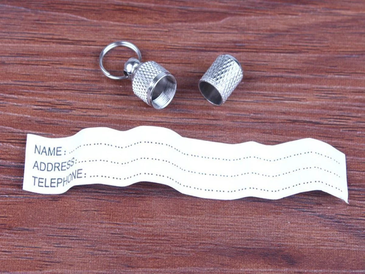 Adreskoker Voor Hondentuigje - Koker ID Huisdieren - Hond En Of Kat, Adres Telefoonnummer, Poezentuigje. 4 Adreskoker Voor Hondentuigje - Koker ID Huisdieren - Hond En Of Kat, Adres Telefoonnummer, Poezentuigje. - Image 2