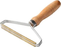 Pluizen Verwijderaar - Kleding Ontpiller - Draagbare Lint Remover - Wollen Kleding - Verwijdert Dierenhaar - Haren Verwijderen 7 Pluizen Verwijderaar - Kleding Ontpiller - Draagbare Lint Remover - Wollen Kleding - Verwijdert Dierenhaar - Haren Verwijderen -Huisdierbenodigdheden Korting 1200x926 1