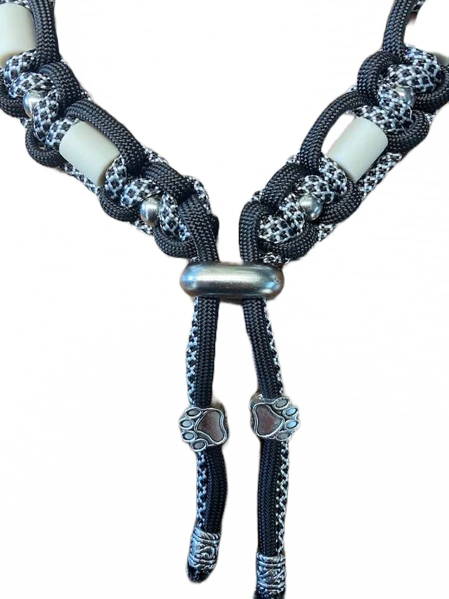 Anti-tekenband Spike - Vlooienband - Voor Hond Hond - Lichtgrijze Keramische EM-X Kralen - Kleur Zwart Zilvergrijs - Lengte 35 Cm - Nekomvang Vanaf 33 Tot 45 Cm - Lengte Geknoopt Deel 35 Cm - Met Zilverkleurige Kralen 5 Anti-tekenband Spike - Vlooienband - Voor Hond Hond - Lichtgrijze Keramische EM-X Kralen - Kleur Zwart Zilvergrijs - Lengte 35 Cm - Nekomvang Vanaf 33 Tot 45 Cm - Lengte Geknoopt Deel 35 Cm - Met Zilverkleurige Kralen - Image 3